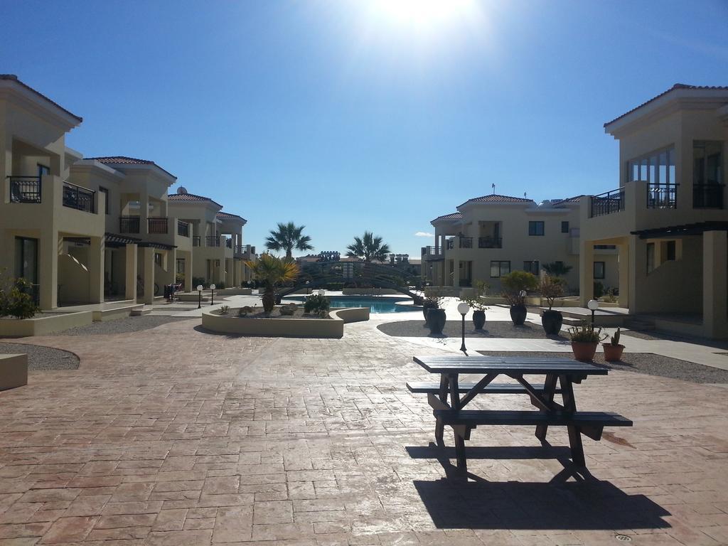 Faros Beach Paphos Zimmer foto